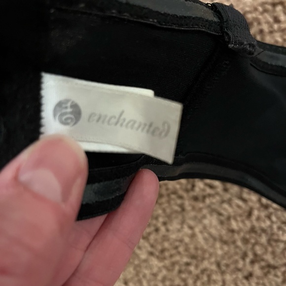 Enchanted Black Underwire Strapless Bra 40C Gently Used - Picture 3 of 8